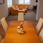 Se Spolecnym Bazenem Apartament *
