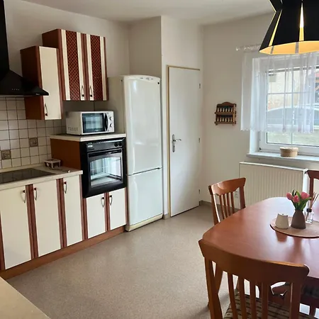 Se Spolecnym Bazenem Apartament *