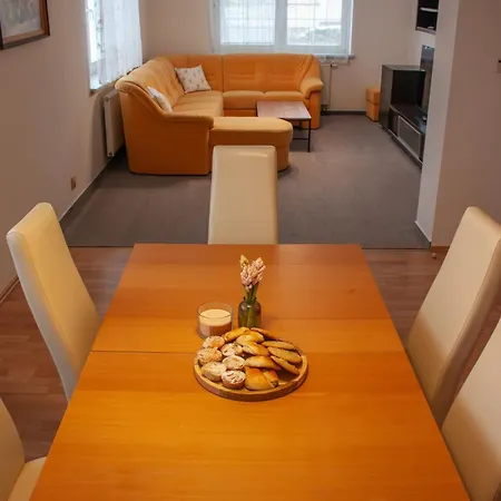 Se Společným Bazénem Apartamento *
